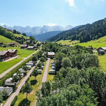 Le Clos Du Pin Hotel Le Grand-Bornand Buitenkant foto