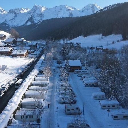 Le Clos Du Pin Hotel Le Grand-Bornand Buitenkant foto