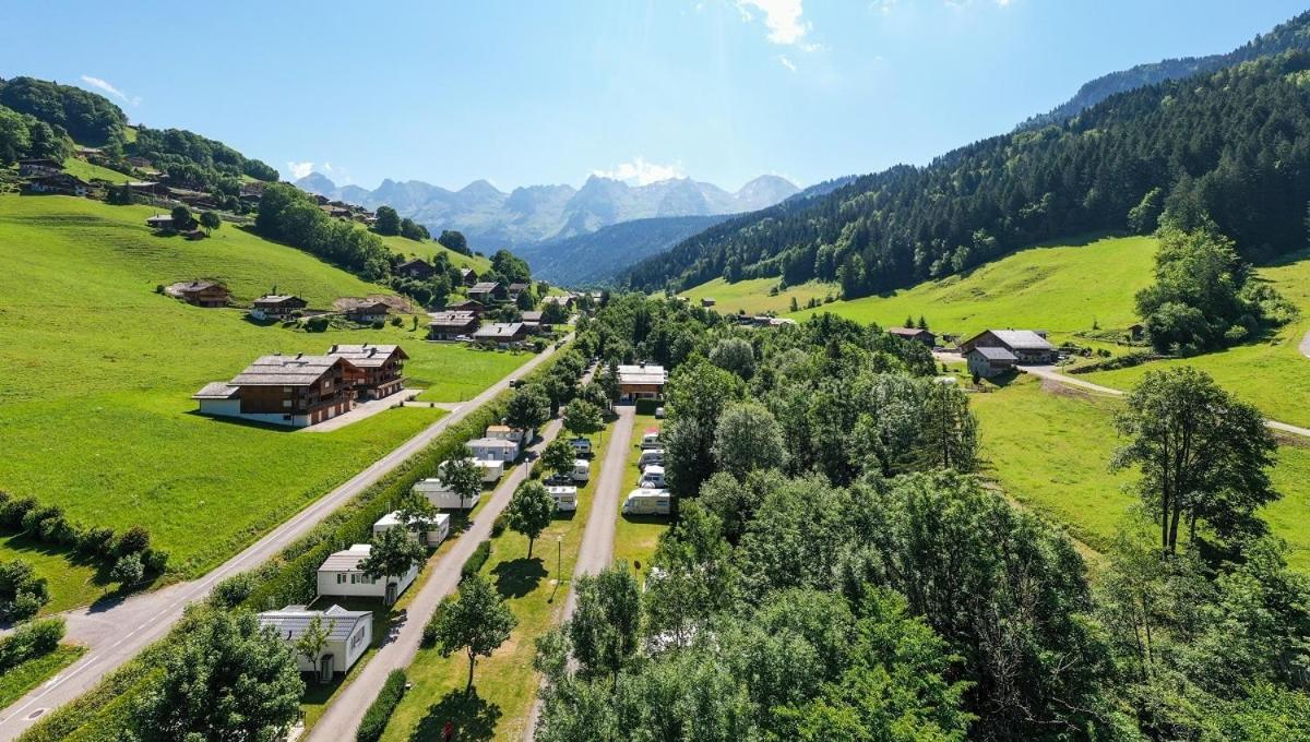 Le Clos Du Pin Le Grand-Bornand Buitenkant foto